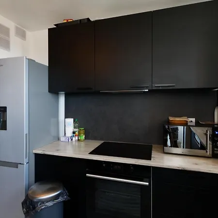 Le Beaulieu * 4 * 8pers * Clim * Parking * Balcon