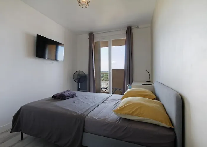 Διαμέρισμα Le Beaulieu * 4 * 8pers * Clim * Parking * Balcon Μονπελιέ